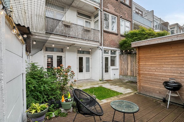 Medium property photo - Bussumsestraat 105, 2574 JD Den Haag
